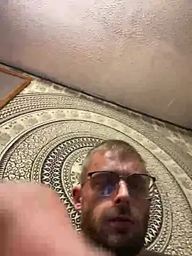 Bigdan94's Live XXX Chat