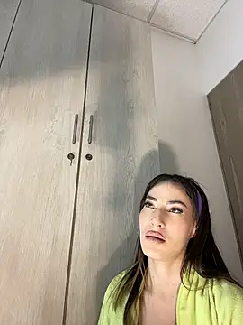 IAmNobodyXXX élő XXX-chatje