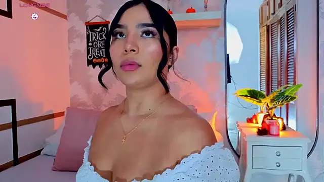 CharlotteGraay's Live XXX Chat