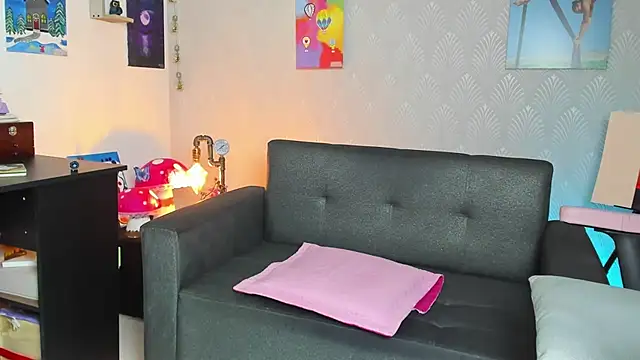 Alaia_Love77's Live XXX Chat