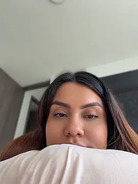 Chat XXX ao vivo de valeria2019hot