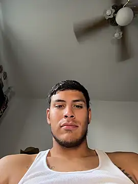 StrokingDaddy4 – Naživo XXX chat