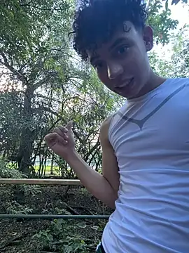 yoursexyjose – Naživo XXX chat