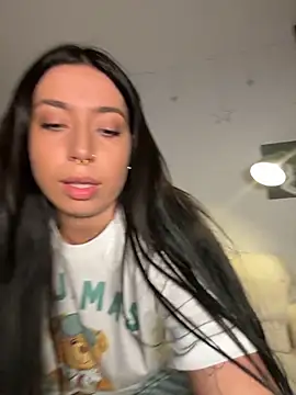 KimArts XXX чат на живо