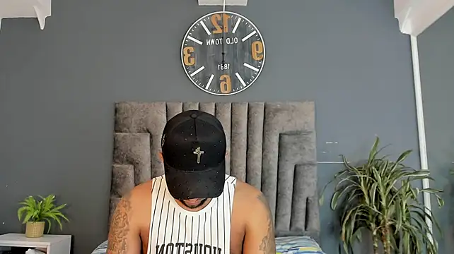 Robin_Rief Chat XXX in diretta