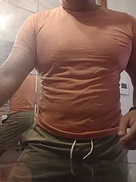chicoguapo8's Live XXX Chat
