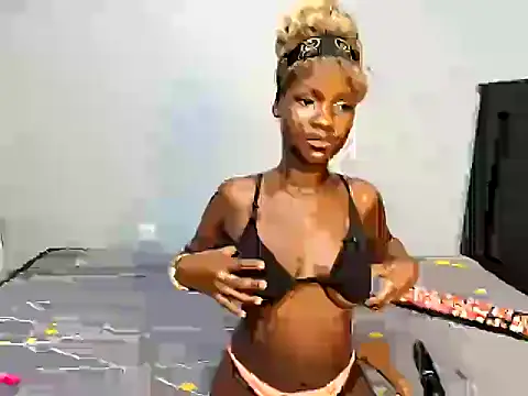 Yolanda_Blue Live XXX-Chat