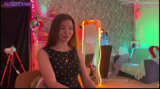altertyann's Live XXX Chat