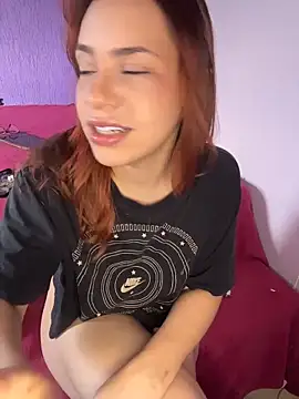 Chat +18 de AgnesCampp ao vivo