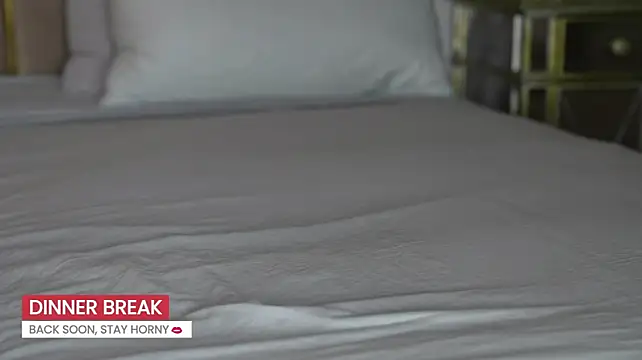 Katyerave's Live XXX Chat