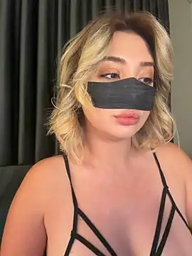 xXxCuteMlsxXx Chat XXX in diretta