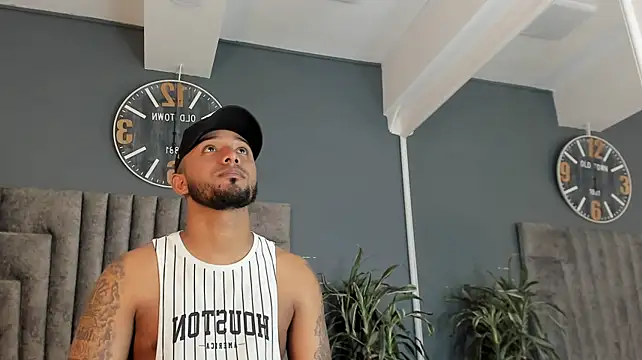 Chat XXX ao vivo de Robin_Rief