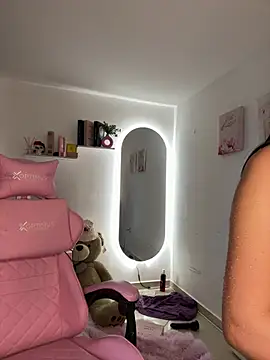 Jenn_Layton Live XXX-Chat