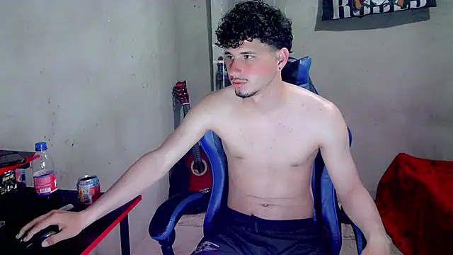 Chat XXX ao vivo de Atom_Hot