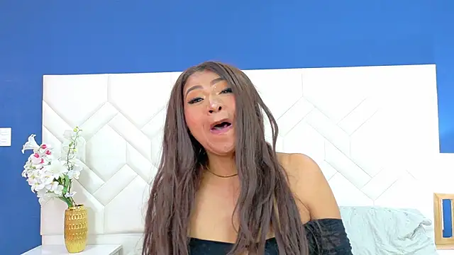 Kiara_Parker_のライブXXXチャット