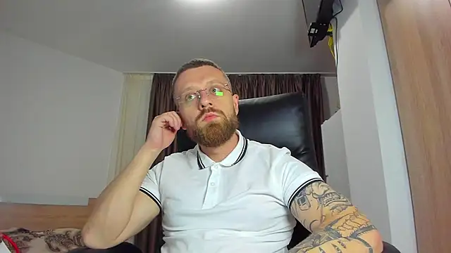 Findom_guy – Naživo XXX chat