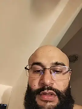 Luke__09 XXX чат на живо