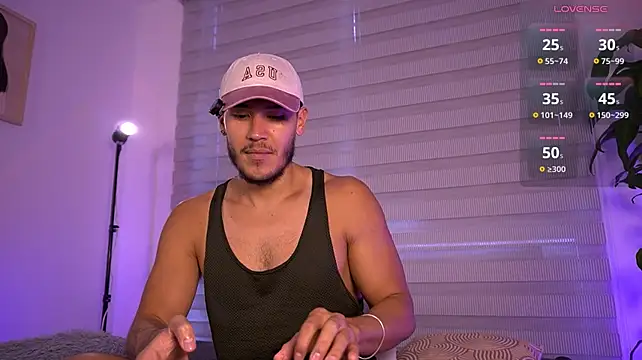 MarkSantozz élő XXX-chatje