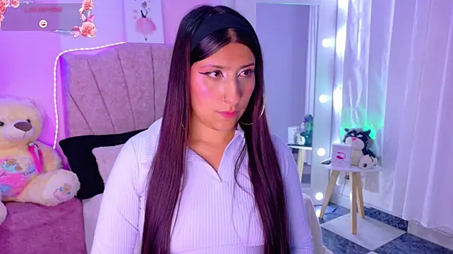 Sara_Blum élő XXX-chatje