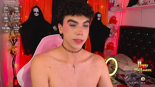 Kheyler_1's Live XXX Chat