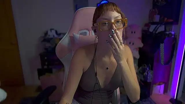 Czat XXX na żywo – SpaceCowWhore