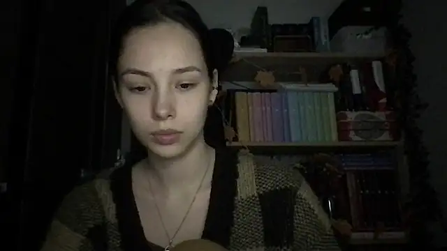 Yuna5343 XXX чат на живо