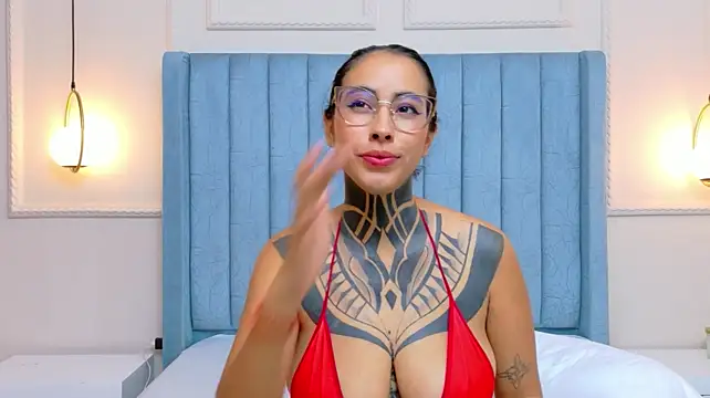 Chat XXX en directo de NicoleBlum