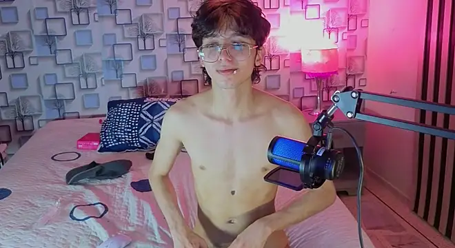 Chatroom XXX en direct de Twink_Sebas7