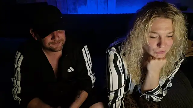 Živý XXX chat Happymaus
