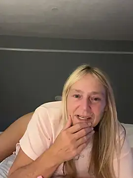 Chat +18 de Blondnboujee53 ao vivo