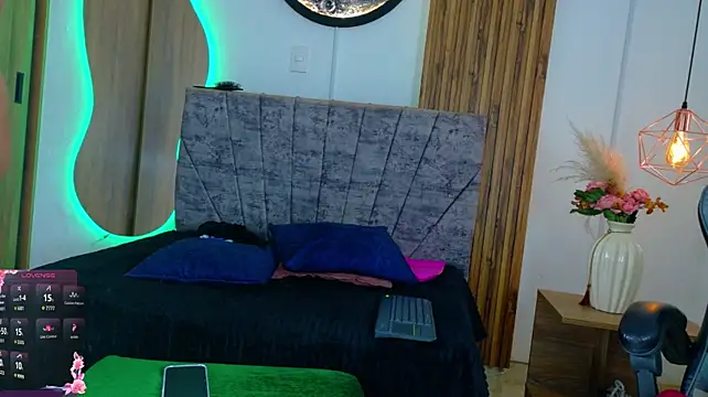 Victoria_Rous_ Live XXX-Chat