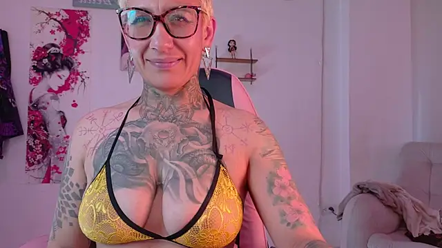 Everlyn_Sex – Naživo XXX chat