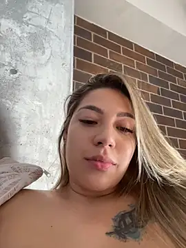 Latina_vanessa live XXX chat
