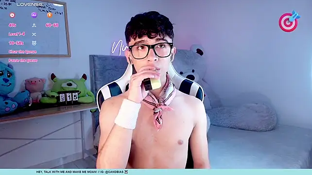 Niico_Cruz Live XXX-chat