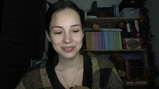Yuna5343 live XXX chat