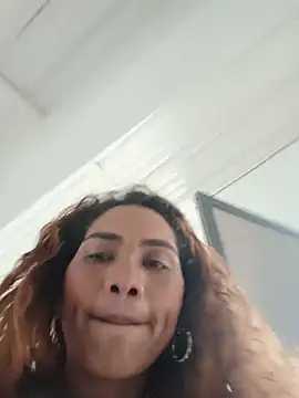 NaughtyMorenna 라이브 XXX 채팅