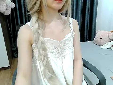 Chat XXX Live _meomeoo_