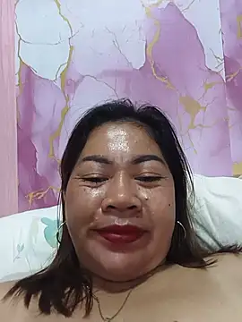 Czat XXX na żywo – SweetChubbyMommy_02