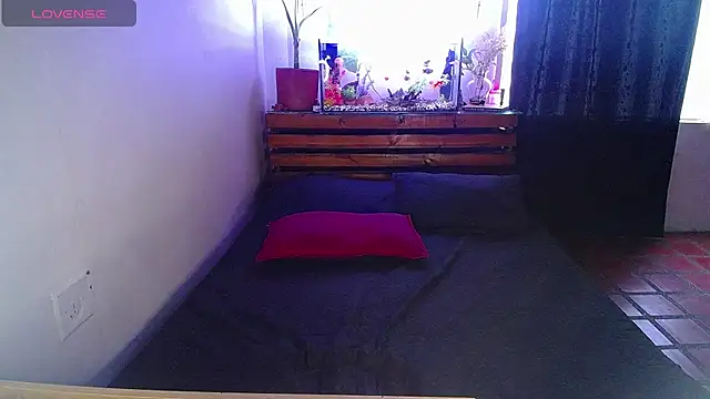 Karyblush25 Live XXX-chat