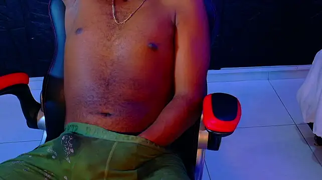 XXX chat uživo modela joel_embid