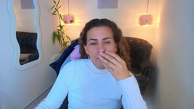 Živý XXX chat angelbluemilf