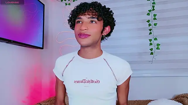 Онлайн чат XXX Aaron_Wiinter