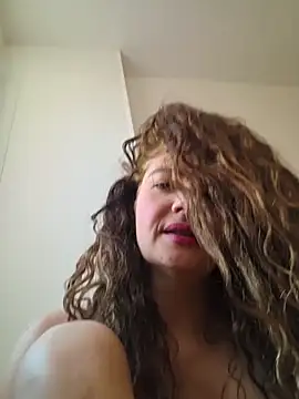 Czat XXX na żywo – CelineBoyer_