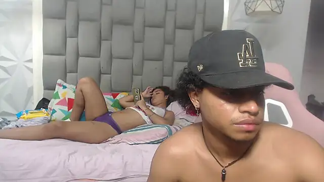Chat +18 de Anny_sweet1 ao vivo