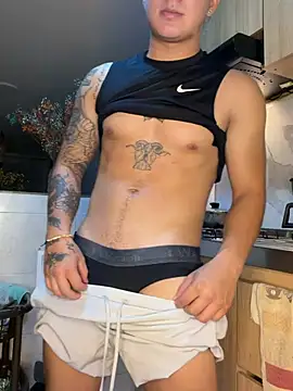 Chat XXX ao vivo de Christopher_strongg
