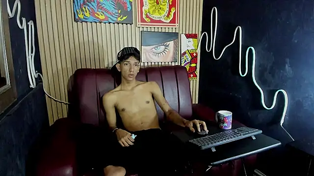 Živý XXX chat EstebanValdezs