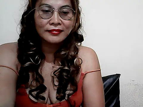 Chat XXX ao vivo de tinypusie