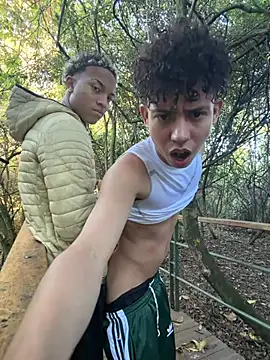 Chat XXX ao vivo de yoursexyjose