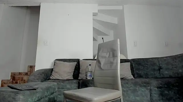 _heracles_ Live XXX Chat