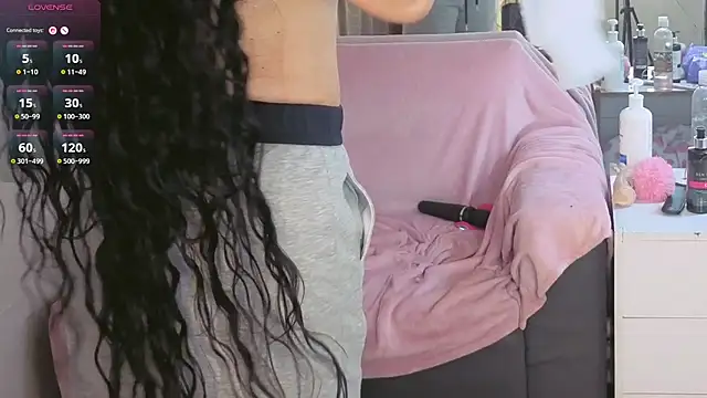 Czat XXX na żywo – lizha_milf